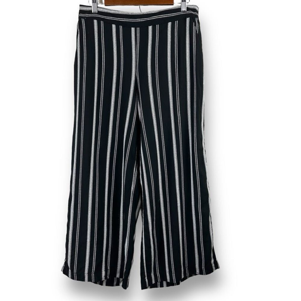Loft Women's Size M Wide‎ Leg Causal Pull On Pant Black White Stripe Beachy New